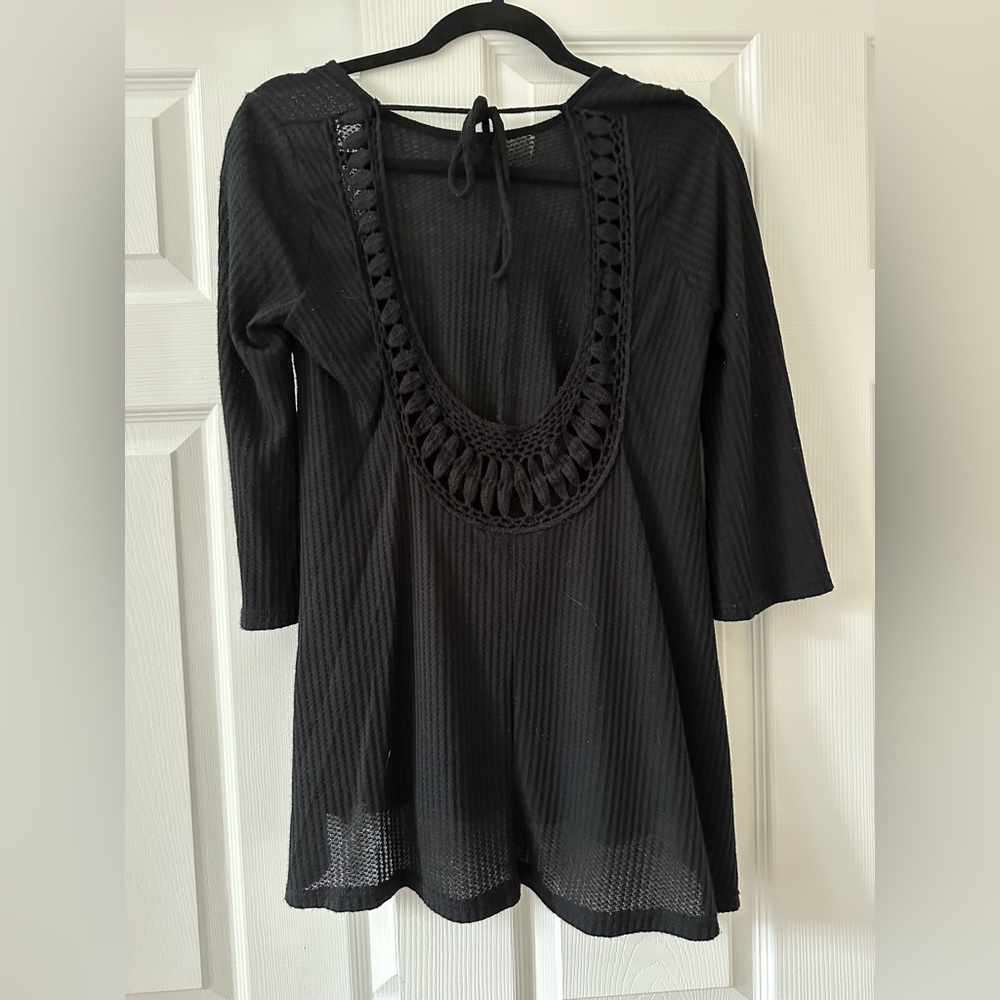 Black 3/4 sleeve shirt with crocheted open back